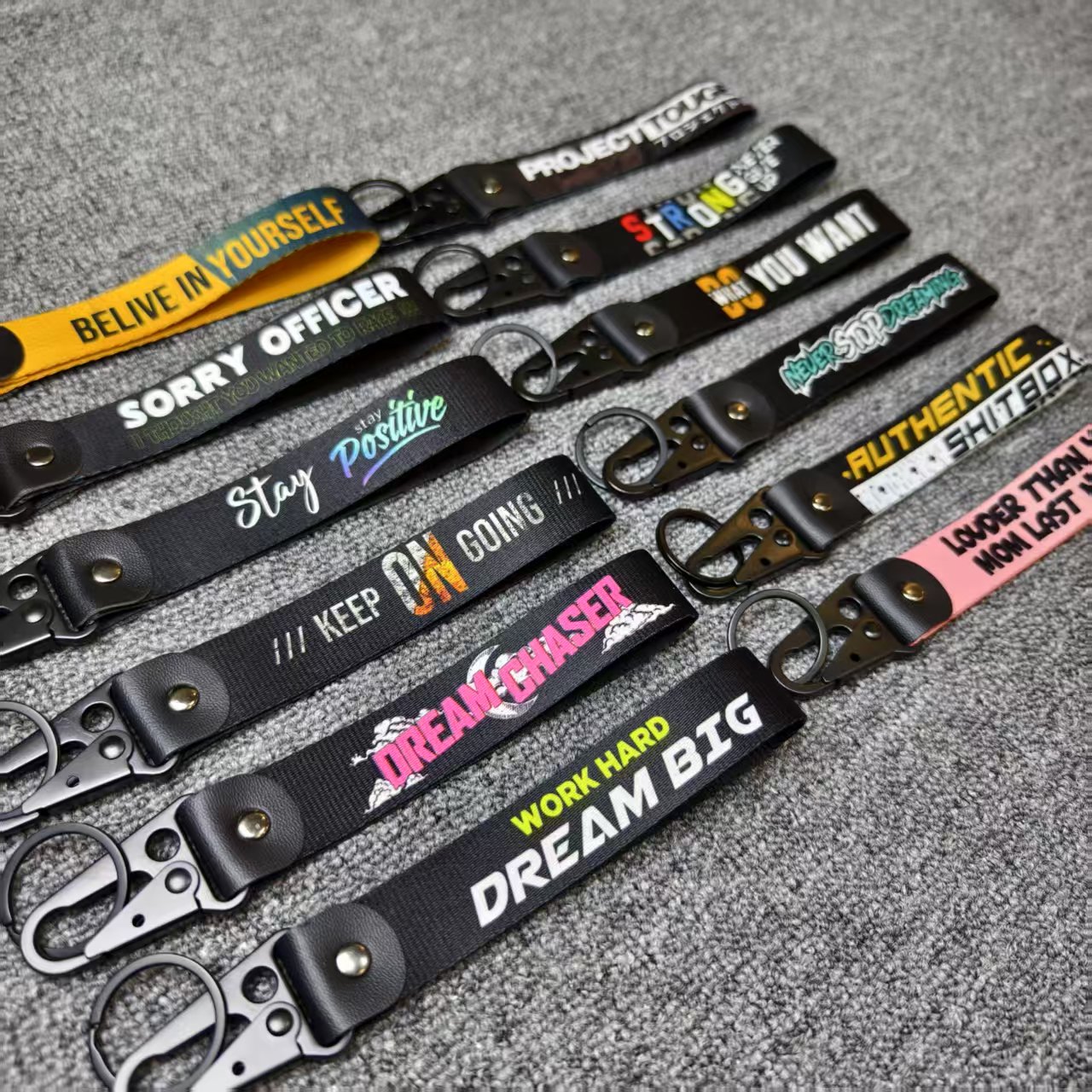Porte-clés d'avertissement ave - Car Accessories Quotation avis et prix