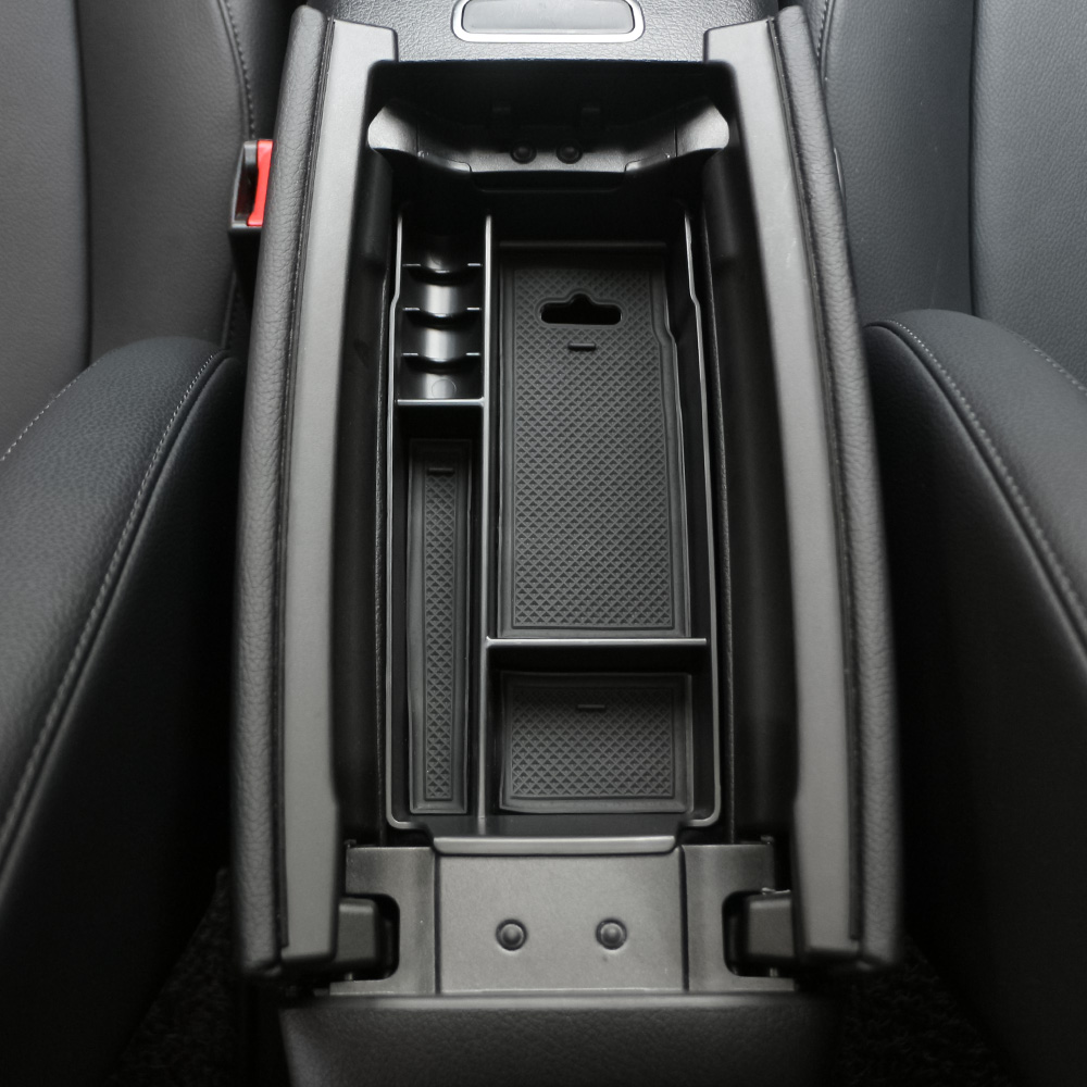 Plateau de boîte de rangement  - Car Accessories Mercedes avis et prix